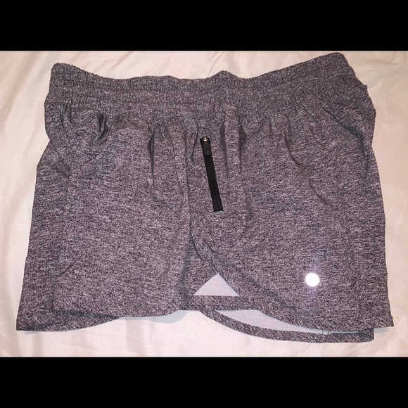 tracker short - Picture 4 of 5